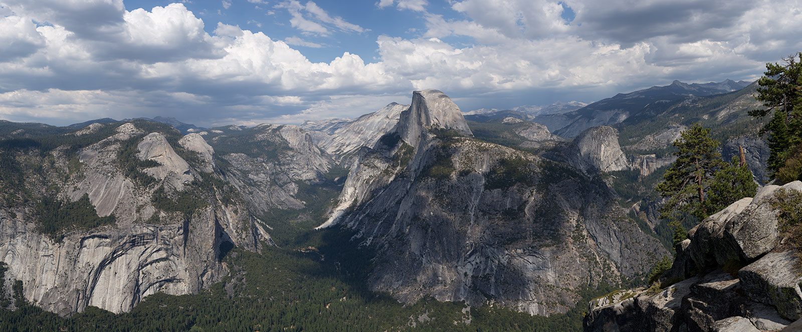 %_tempFileNameYosemite_pano_85L_FA0A2482_FA0A2647_glacier_rightcrop_q8%